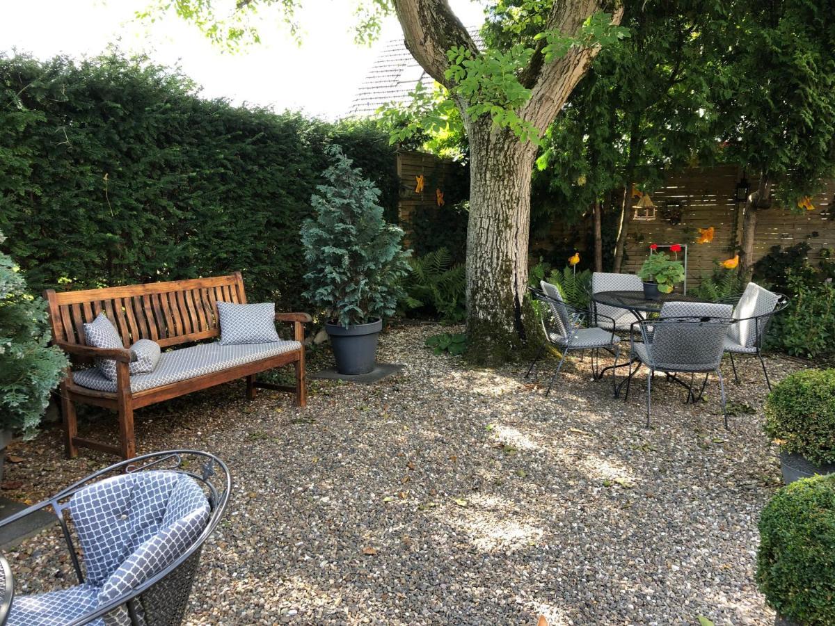 Walnut Lodge Bed&Breakfast Noorbeek Exterior foto