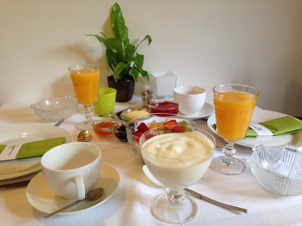 Walnut Lodge Bed&Breakfast Noorbeek Exterior foto